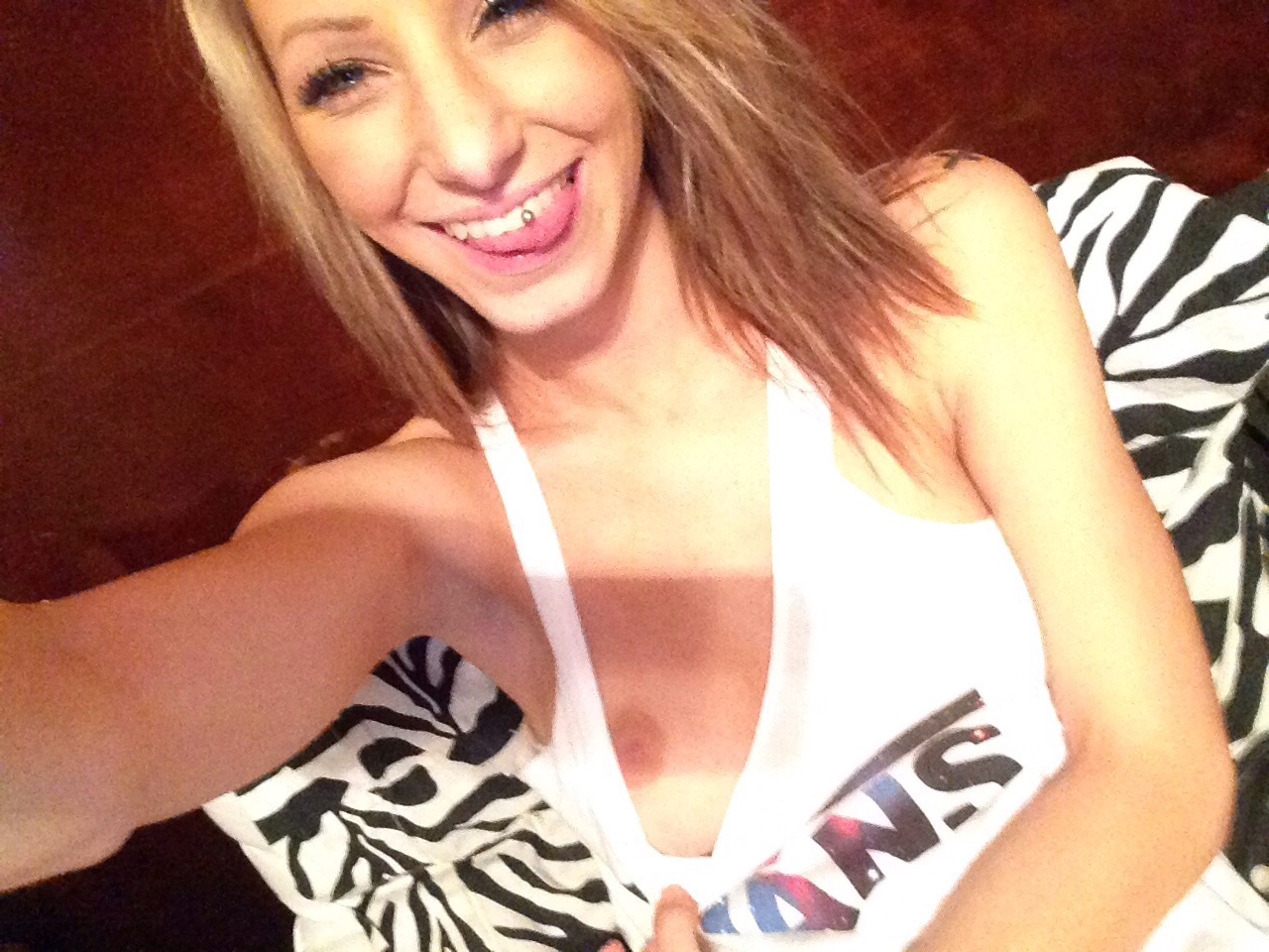 showsomemore:  wtfsadiel0l:Wtf is a bra????? Literally went out in a white shirt
