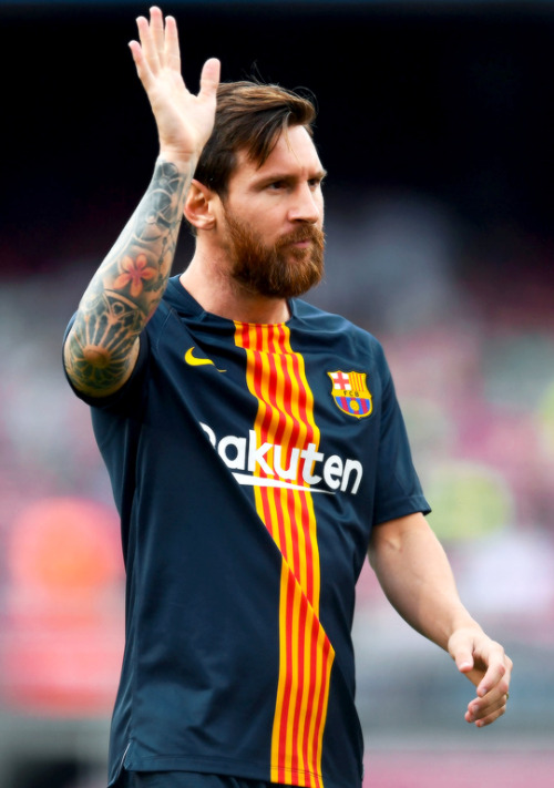 dailyfcb:Lionel Messi of FC Barcelona waves during the warm up prior to the La Liga match between FC