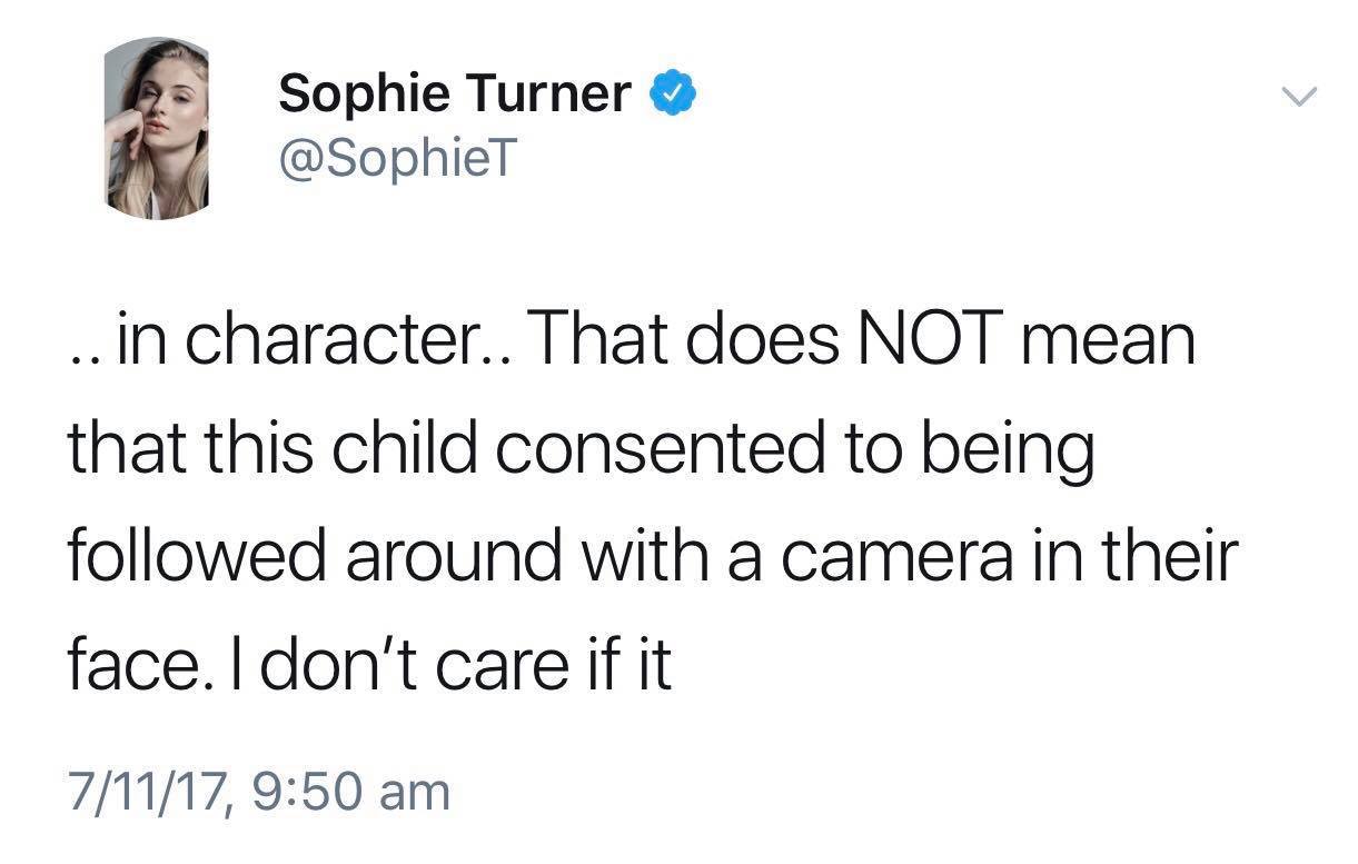 derryintheupsidedown: Sophie Turner talking about adult people waiting for the cast