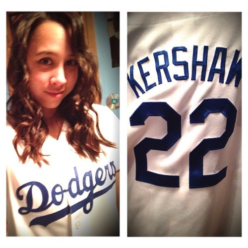 Finally got my Kershaw jersey thanks to my amazing dad! Can&rsquo;t wait for baseball season!
