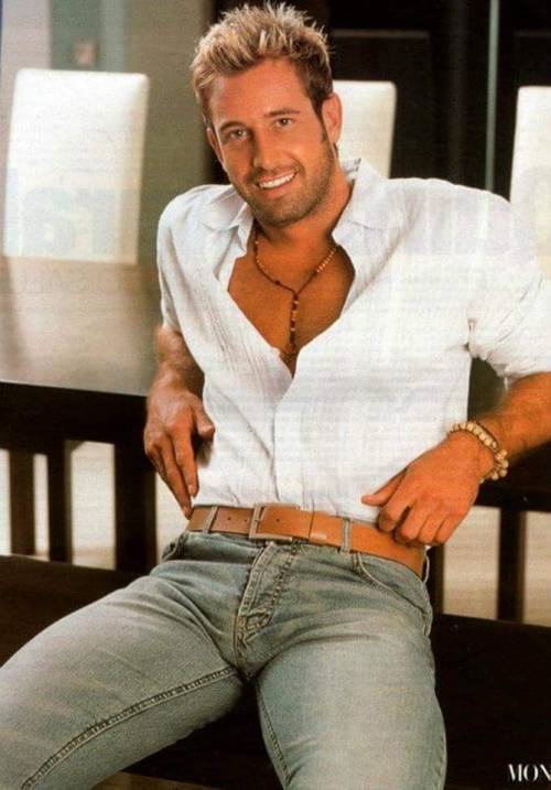 bulging men