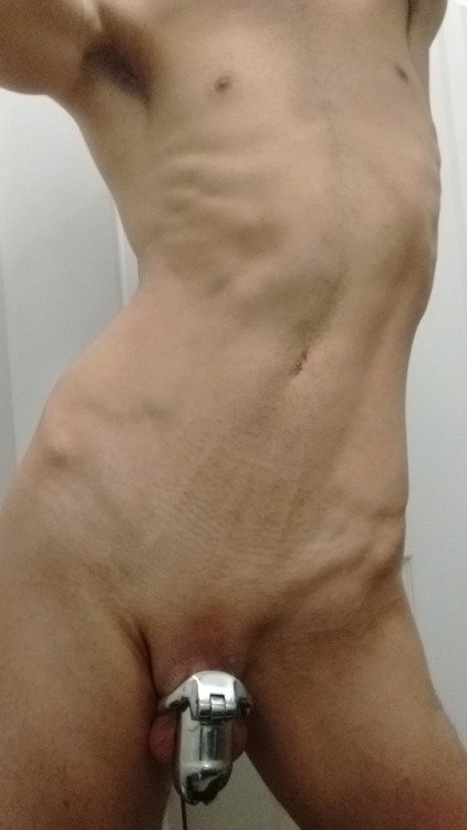 kinky-gamer-boy: Freshly shaved