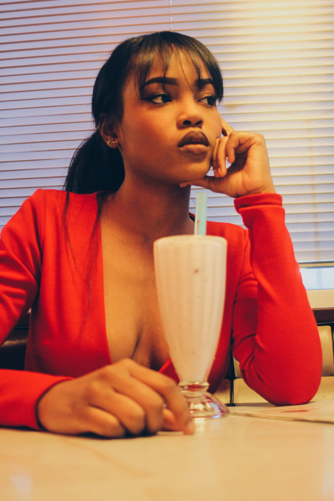 fashionistasrus:  @aaijaaa