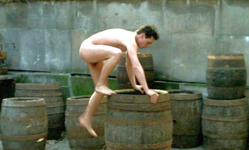 nudialcinema:  Marco Hofschneider nudo in “Europa Europa” (1990) 