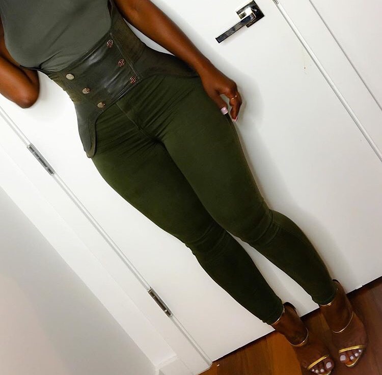 dollsofbeauty:  bombshellssonly:  @realbriamyles  Dolls