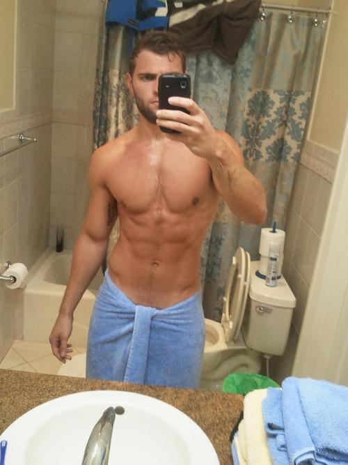 scruffyjizzmonkey:  (via TumbleOn)