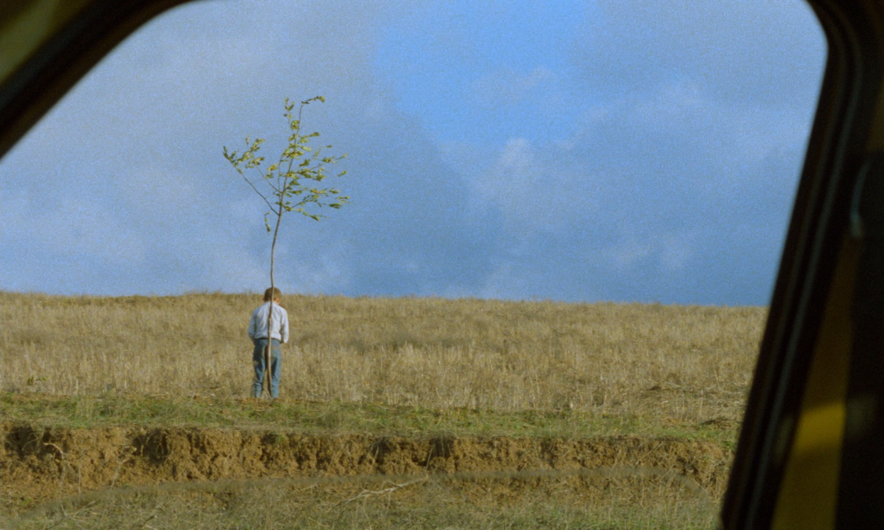 artfilmfan:  Life, and Nothing More… (Abbas Kiarostami, 1992)