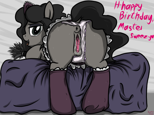 littlenaughtypony:  Late Birthday gift for porn pictures