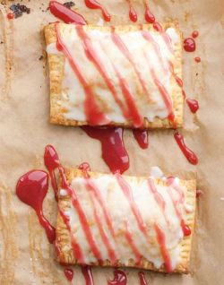 foodopia:  Homemade Poptarts  Homemade? Ohlortgeezauhz