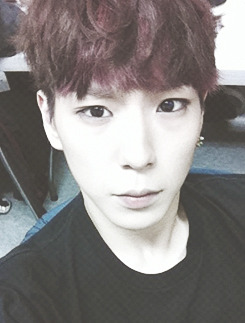 therapical-blog:  himchan’s recent selcas 