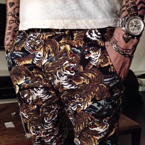 theclassyissue:   Kenzo “Flying tiger” pants. 