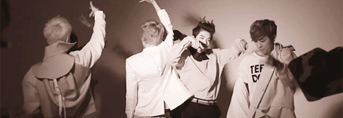 lickjoe:  lalala~ oh baby you got me crazy 