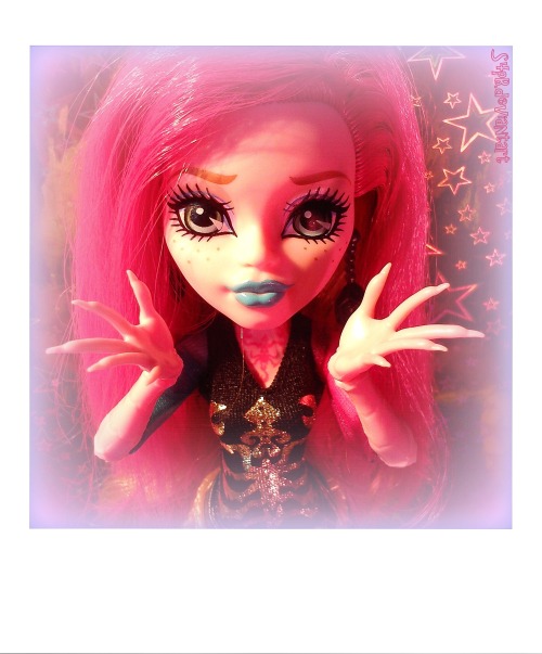 ~ [New Scaremester] Gigi Grant! She&rsquo;s such a beautiful Scorpion like Genie! I love her ver