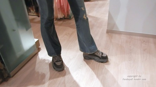 femboydl:wetting true religion jeans in public leaving the store- it was a brave and risky session…   - more awesome pictures->http://femboydl.tumblr.com/archive  Buffs!!!!!!!!!