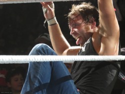 believeindeanambrose:    Dean Ambrose   