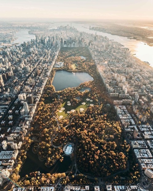 newyorkcityfeelings - Central Park from above by @JeremieDupont