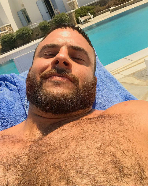 bbeardedguy:J O T A (@jota_ricciardi)Damm Daddy!