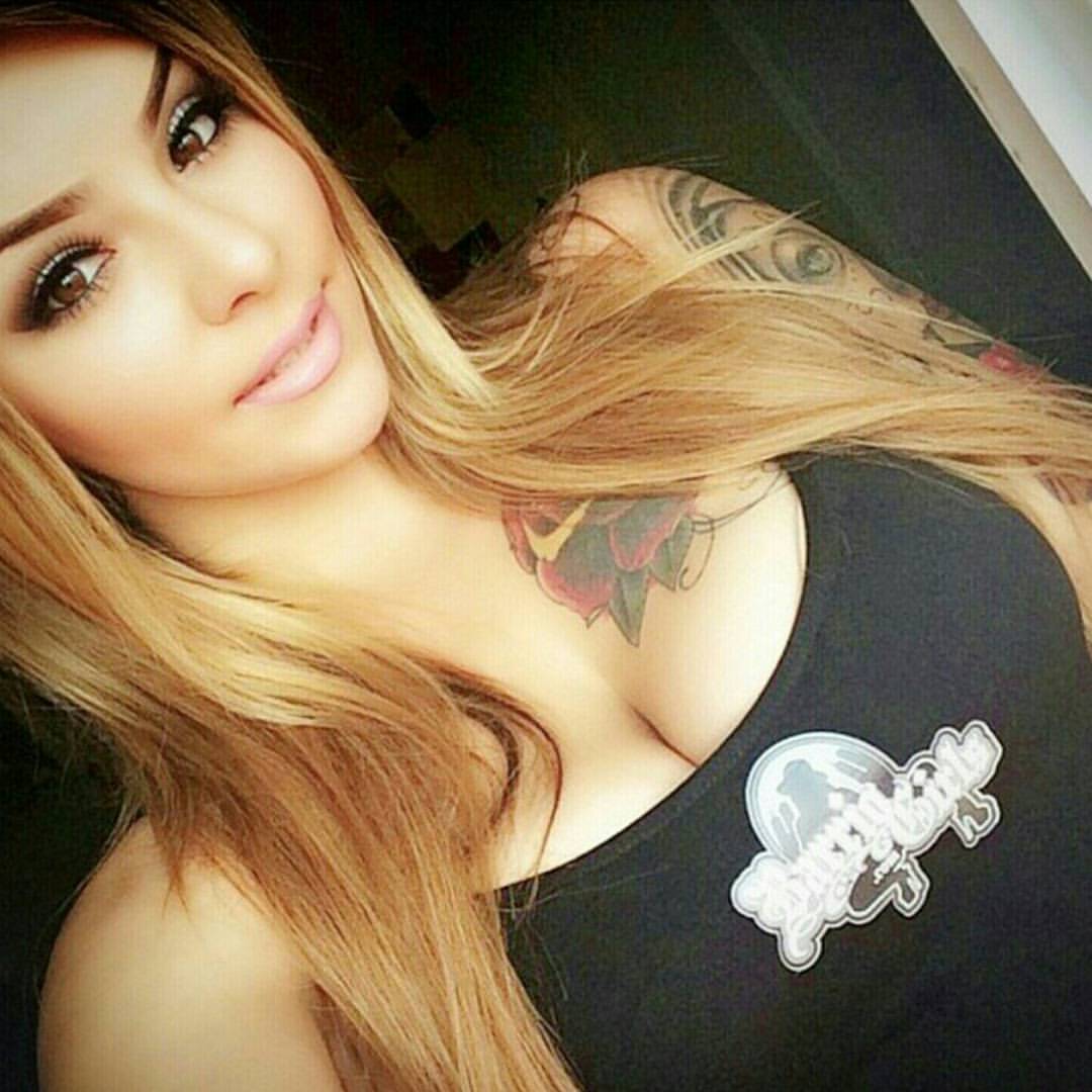The beautiful @beel0ove imma see her in January!!!! Vegas may be cold in January