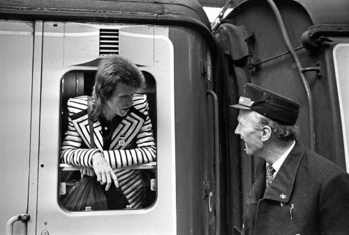  David Bowie at King’s Cross station before leaving London for Aberdeen with the Spiders, May 15, 19