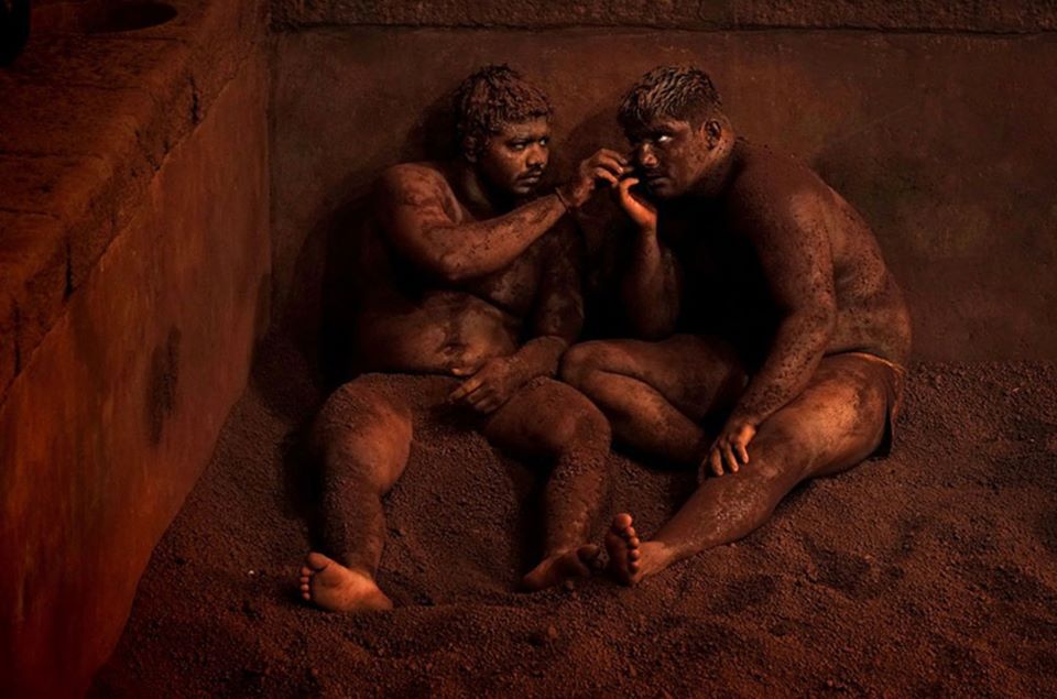 ohthentic:  gonewildandhorn:    Kushti, ‘Indian Wrestling’ by Alain Schroeder…