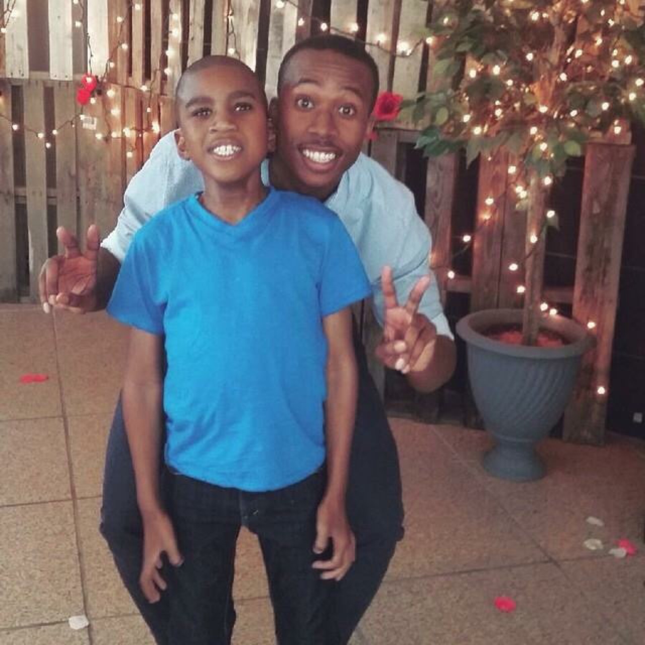 penguinfacee:  drewboigenius:  Love yourself or nobody will. Happy Blackout Everyone!