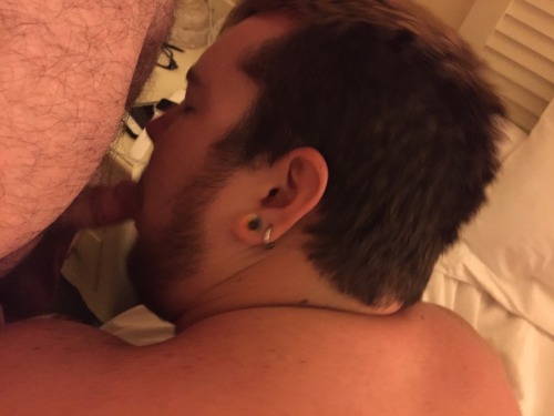vincebear1971:  itsharddick:  windycityburbboys:  Well it was requested that we take some pics so here is what I got for you. Have a video I might post as well if you guys like these.   FUCK YEAH!!!!!  Hott!!