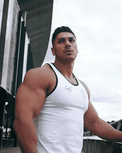 bornforbodybuilding:Andrei Deiu
