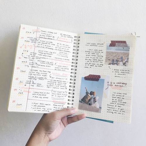 072319finally, she uploaded her bujo lol! came back to say if you want to see more of this journal i