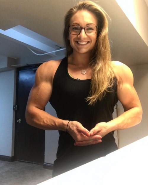 Sexy Female Muscle