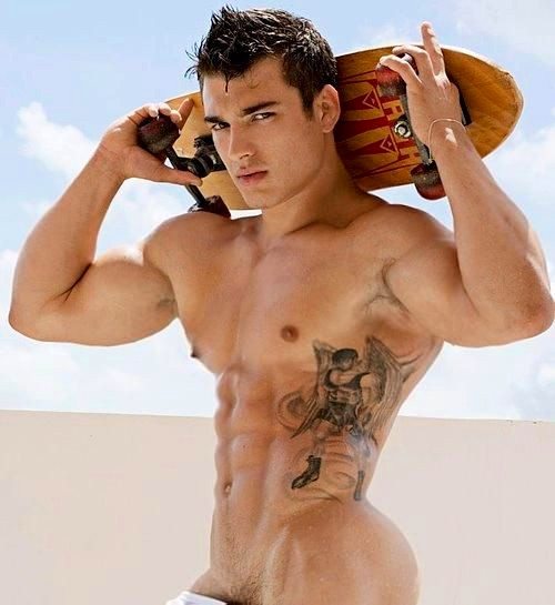 robster2469:  Thank you to my awesome Followers. More Hot Hunks added almost daily.   http://www.fll.rs/r/robster2469     