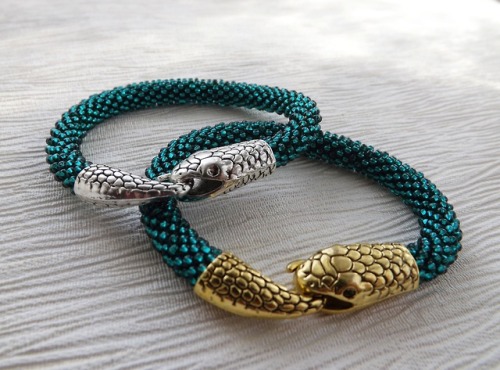 sosuperawesome: Beaded Snake Necklaces and Bracelets Foxy Style Jewelry on Etsy See our #Etsy or #Je