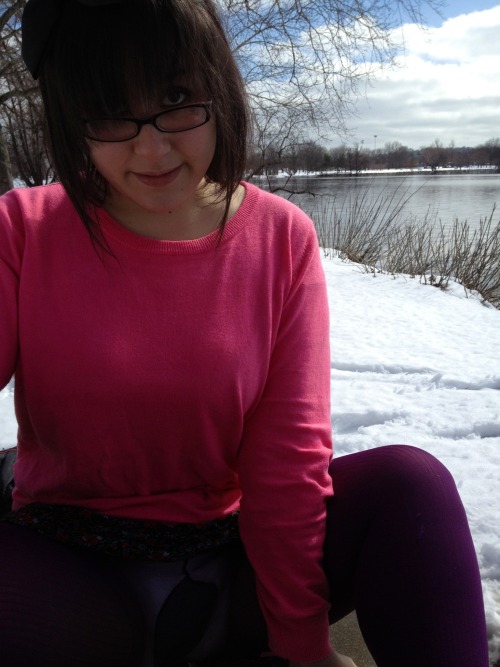 aballycakes:  I had a lot of fun playing at the park yesterday with my Daddy :] 