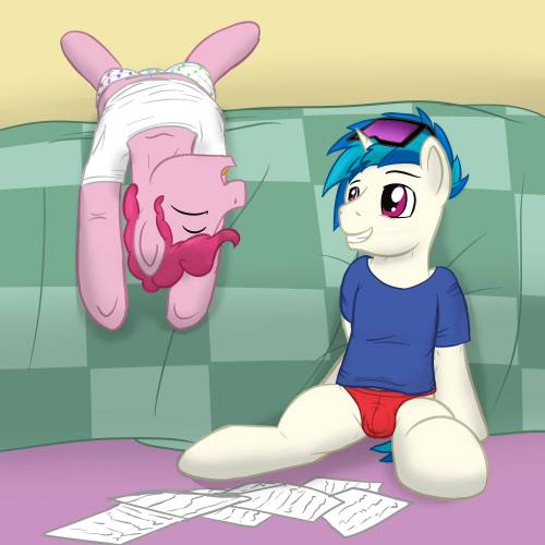 “So how was that Scrape?” Berry enthusiastically asked his musician friend Record Scrape.  This song brainstorm session had become somewhat of a regular meeting between the two ponies.  Record Scrape would show up and Berry would help him