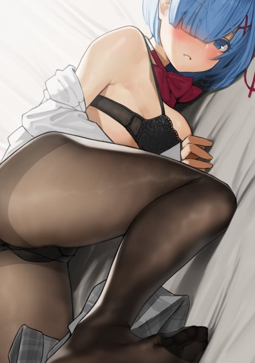 y_o_m_y_o_m: &ldquo;タイツレムりん あやみさん、がおうさん、やすゆきさんのレム合同誌「REM×REM×REM」に収録されます！ t.