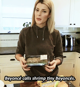 gracehelbig:thatsgrace:MAKING SPAGHETTI FOR BEYONCEget in formation