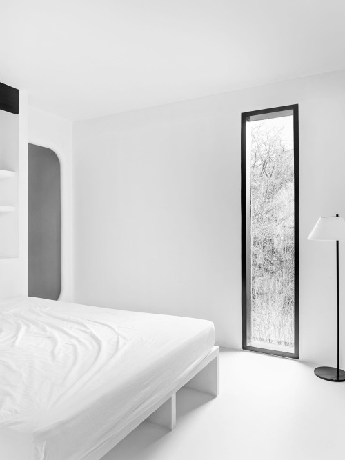 roomonfire-good-design:  1950s André Wogenscky-designed modernist house in Saint-Forget, France. Wog