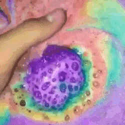 yumotohakone:  Rainbow board 🌈 (¾)