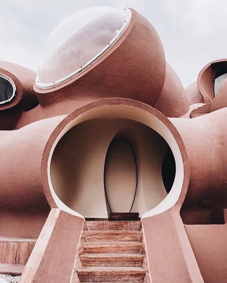 design-art-architecture: Palais Bulles, “Bubble Palace”, is a large house in