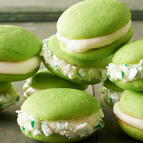 in-my-mouth:Spearmint Whoopie Pies with White Chocolate Mascarpone Filling