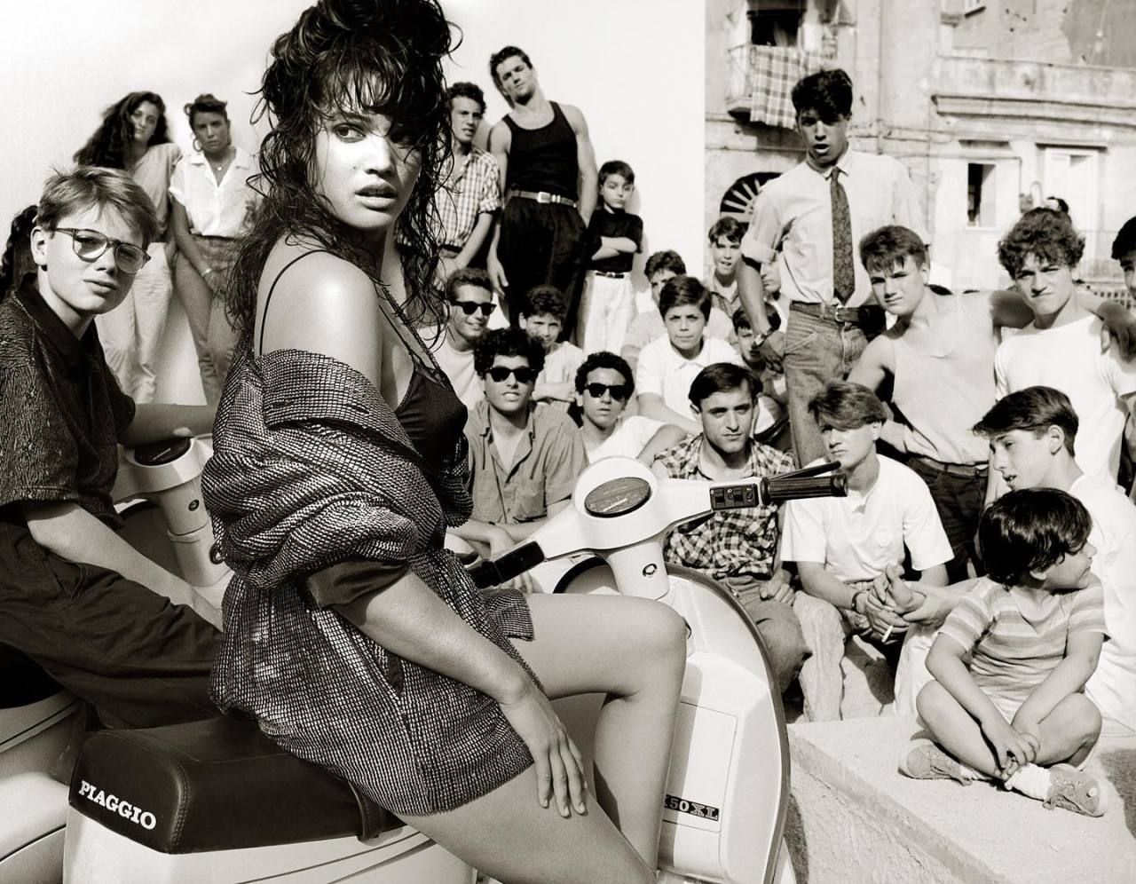 paolo-streito-1264:
“Albert Watson. Tully Jensen on Moped, Naples, Italy, 1987.
”