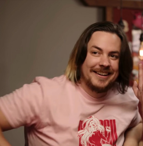 idratherlivefreetofail:  Arin in Trivia Time (ft. Trivia Boy) Ten Minute Power Hour video.
