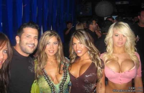 fineft:  To Whoever invented fake tits: Thank you! 