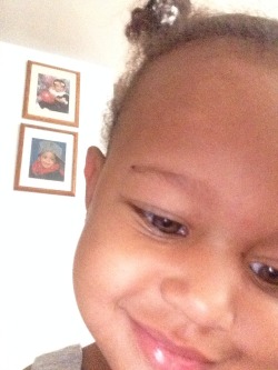 This baby just posed and took a selfie with