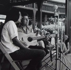 retro2mod:  Joan Baez &amp; Dylan