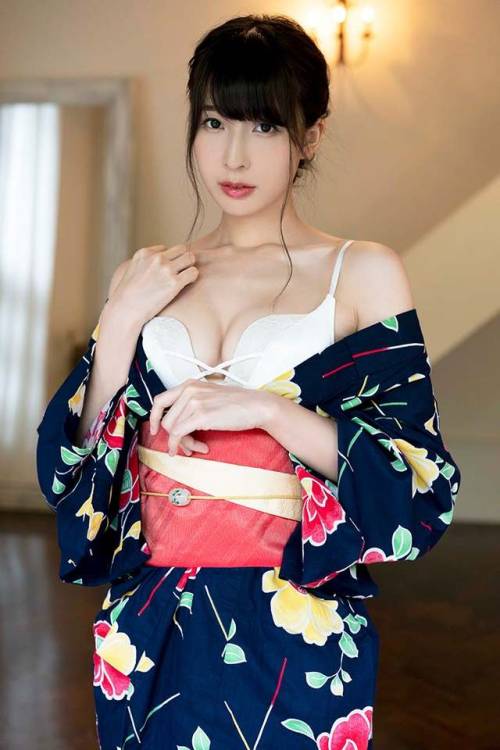 beautiful-asian-s2:  ( 川崎あや | Kawasaki Aya )