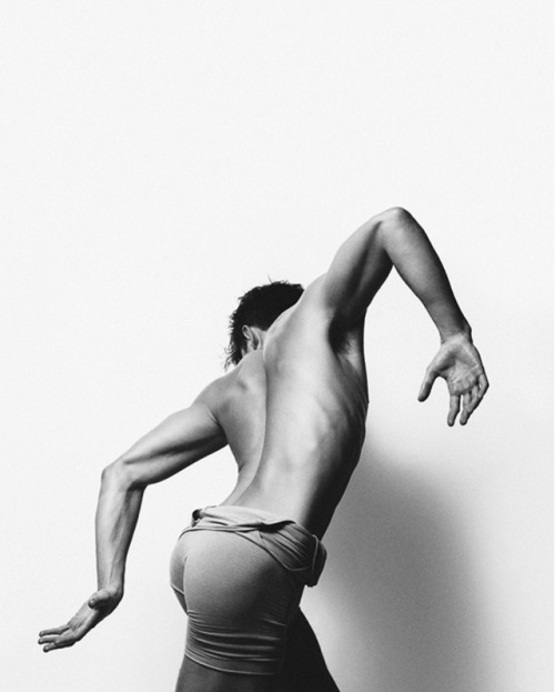 pas-de-duhhh: Rhys Kosakowski dancer with Houston Ballet photographed by Brian Jamie
