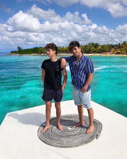 Juanpa Zurita (XIV)
