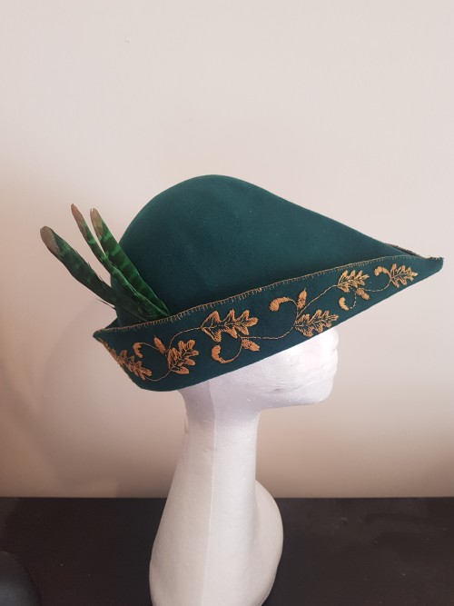 Hat Commission