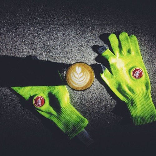 rollingthoughts:  That time cold time of the year where cycling and cold weather collide/// #coffeed