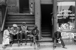 emigrejukebox:  Russell Lee: Chicago, 1941